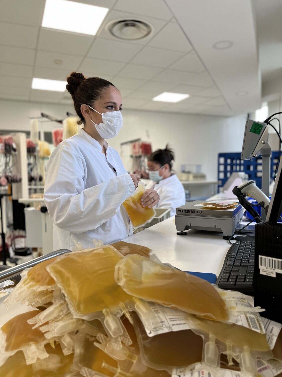 Préparation des poches de plasma à Nancy